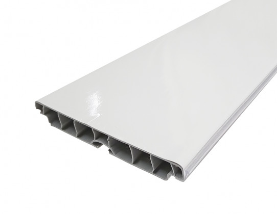 SOKL S150/02L 150mm Plinthe blanc brillant 4m