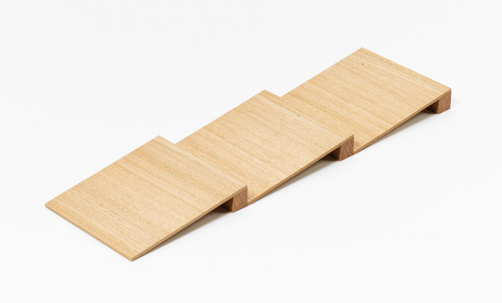 KES 009168 LiniQ insertion oblique pots a épices chene clair 137x472
