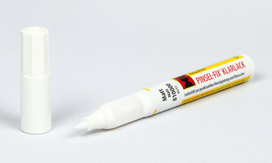 Correcteur vernis incolore marqueur laque a pointe pinceau - Satiné