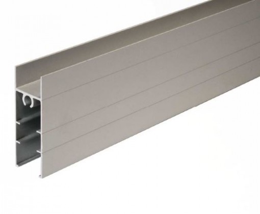 SEVROLL 04452 plinthe inférieure Simple/Blue 1,5m 18mm argenté