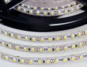StrongLumio ruban LED 9,6W/m 12V (120 LED/m) 8mm blanc chaud extra
