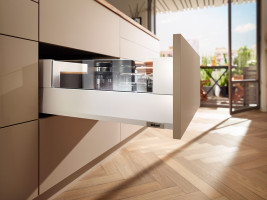 K-BLUM Merivobox, tiroir E boxcover 270mm/40kg, vis a bois, blanc K-BLUM Merivobox, tiroir E boxcover 270mm/40kg, vis a bois, blanc