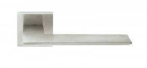 TWIN BLADE P1500 HR B.S.R./XR sans rosaces inférieures TWIN BLADE P1500 HR B.S.R./XR sans rosaces inférieures