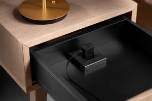BLUM ESS.B01EB Amperos power element and cable, socket FR, black matt