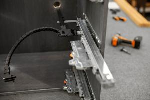 BLUM ESS.T2200 Amperos cable management set NL550