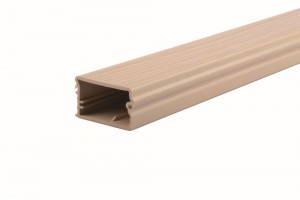 REHAU moulure de finition érable