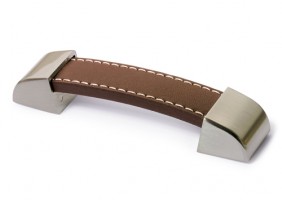 HETTICH 9113453 Poignée AGLIANO 110/96 mm cuir marron imitation inox HETTICH 9113453 Poignée AGLIANO 110/96 mm cuir marron imitation inox