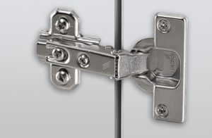 HETTICH 1078661 Slide-on charniere semi-applquée 95° TH vis a bois ressort